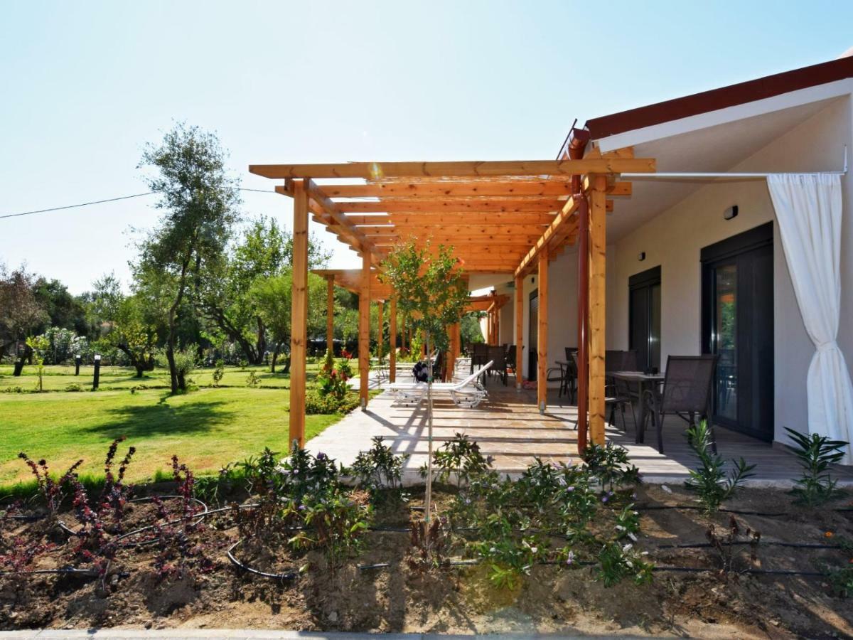 Notos Resort - Tristinika Sithonia Torone Exterior foto